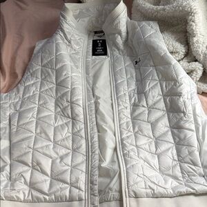 Under Armour Women's Quilted White Vest
